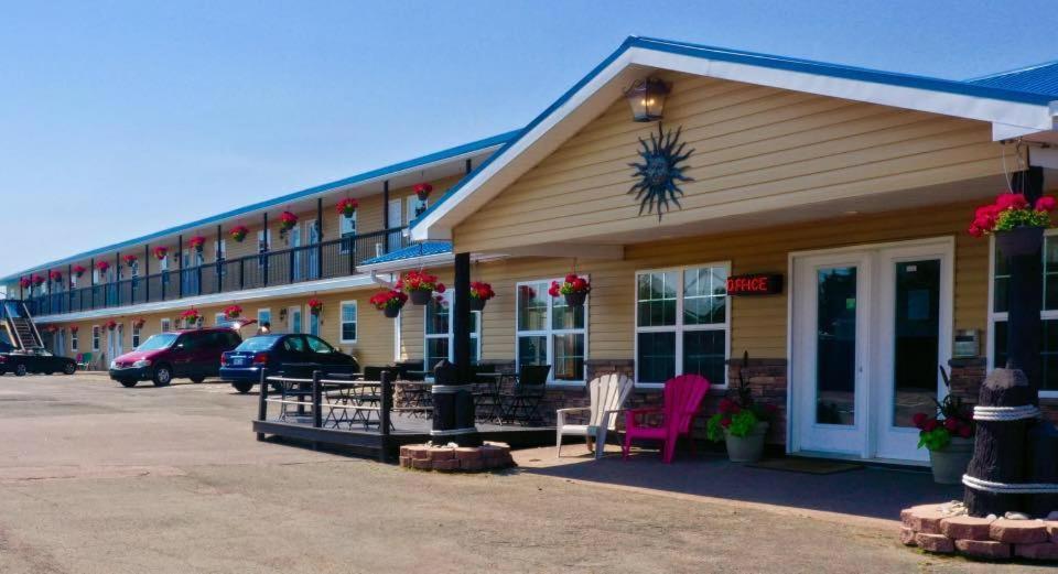 Parlee Beach Motel Shediac Buitenkant foto